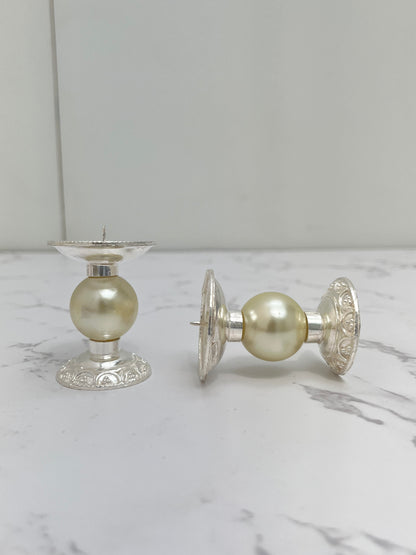 PEARL CANDLE STAND