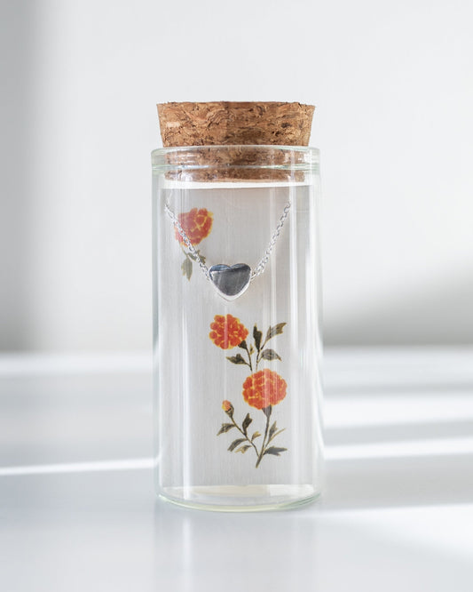 FESTIVE HEART NECKLACE