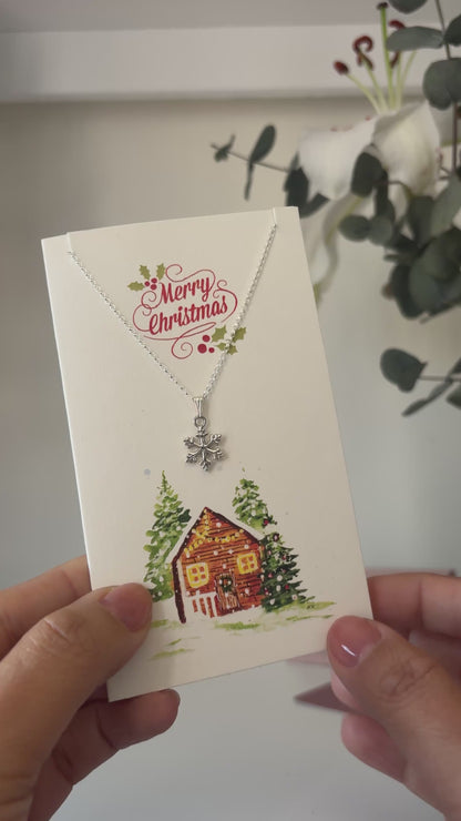 SNOWFLAKE NECKLACE